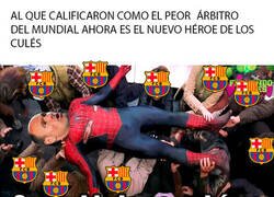 Enlace a Mateu Lahoz el nuevo héroe culé