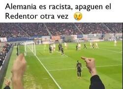 Enlace a Si Vinicius jugara cada dos semanas en Alemania, tambíen le cogerían manía.