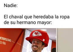 Enlace a Le quedaba todo enorme, como la gorra de los Chiefs de Griezmann