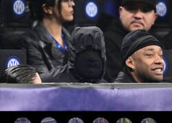 Enlace a Así vio Kanye West el gol del Inter frente al Atlético