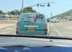 Enlace a Lo que se encuentra uno por las carreteras de Miami