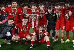 Enlace a Esos chavales ya tienen mejor palmarés que Harry Kane