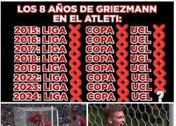 Enlace a Ya come en la mesa o en el cuenco del perro