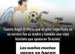 Enlace a La historia de la bicicleta que le cambió la vida a Di María