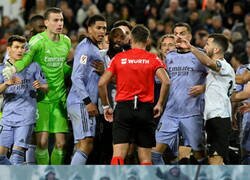 Enlace a Enemigo público número uno