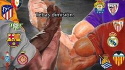 Enlace a ¿Qué tan mal lo tienes que hacer para poner de acuerdo a gente tan diferente?