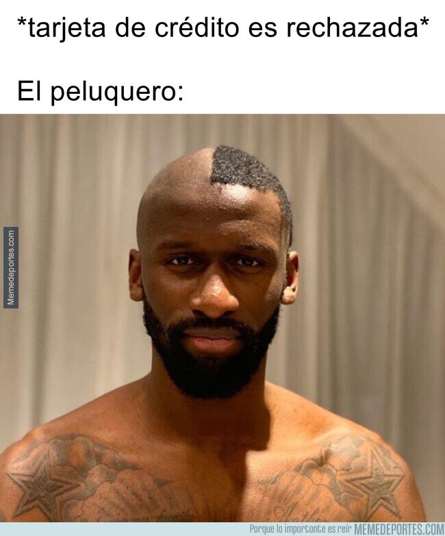 1202671 - ¿Qué apuesta perdió este muchacho?