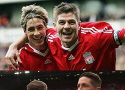 Enlace a Un par de ídolos se reunen en Anfield