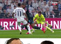 Enlace a Otro portero que canta frente al Madrid