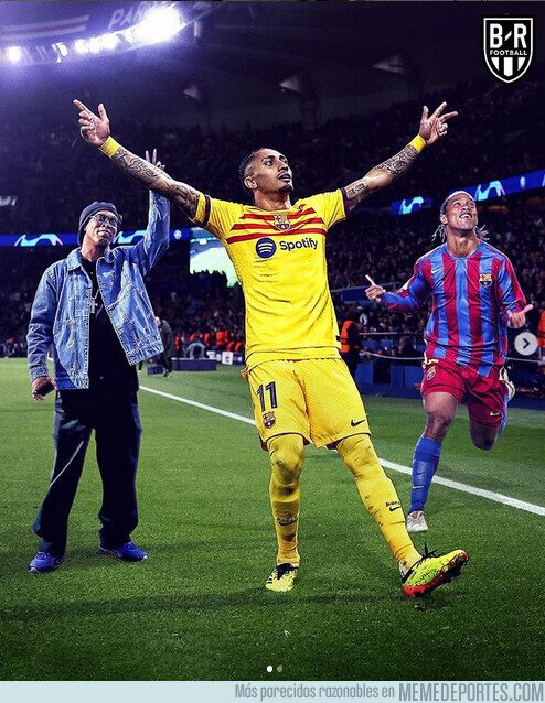 1203327 - Raphinha se disfrazó de Ronaldinho
