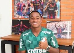 Enlace a Florentino nuevamente con la labor de reescribir el pasado