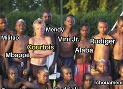 Enlace a Los compañeros de Courtois el próximo año