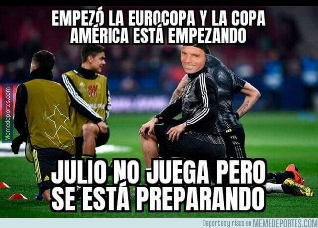 1206549 - Julio calienta que sales