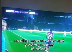 Enlace a Riley no sabe lo que es la tortura mental