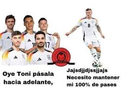 Enlace a Un genio Toni