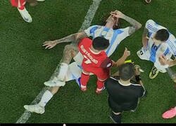 Enlace a Un poco exagerado De Paul