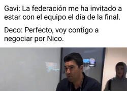 Enlace a Cuando se te acopla el pesao'