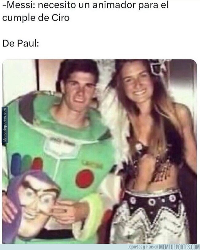 1207746 - ¡De Paul Lightyear al rescate!