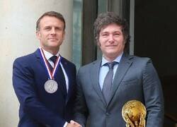 Enlace a Visita diplomática de los presidentes de Francia y Argentina