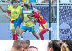 Enlace a Marta se marcha desconsolada tras ser expulsada en el que posiblemente sea su último partido de Juegos Olímpicos