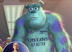 Enlace a La monstruosa camiseta del Arsenal