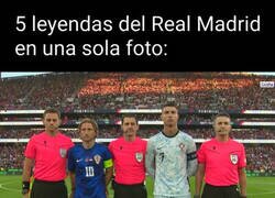 Enlace a Demasiada historia blanca en una misma foto