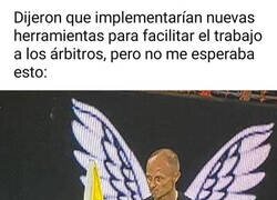 Enlace a Debe de ser el Ojo de Halcón...