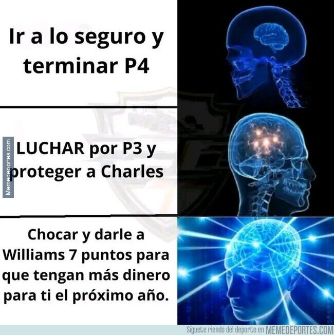 1210348 - Sainz juega al ajedrez en 4D