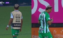 Enlace a La tradición de rapar al debutante debe desaparecer