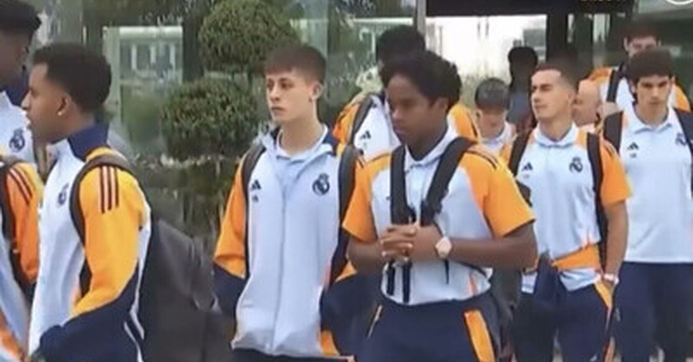 [ MEMEDEPORTES ] ¿Llevarán bocata y zumito?