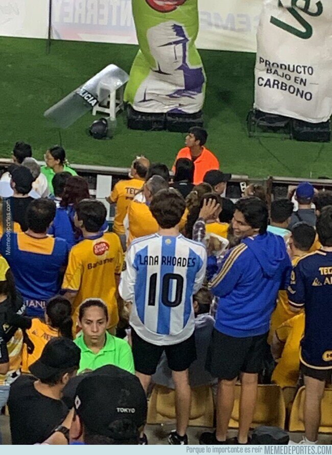1210664 - La ídolo de los más jóvenes