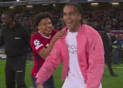 Enlace a Distinto ánimo de los hermanos Mbappé al acabar el encuentro