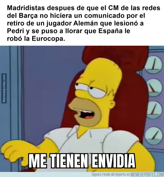 1211013 - Un meme para el ombligo del mundo: Aquí tienen la atención que tanto piden.