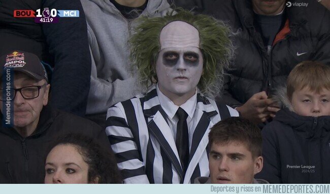 1211802 - Un Beetlejuice mirando al City de Pep