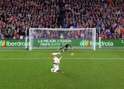 Enlace a Qué mal tiró el penalti Mbappé