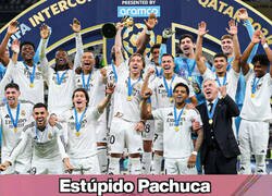 Enlace a Algún iluso confiaría