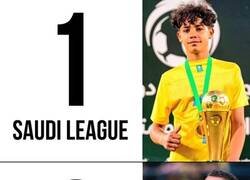 Enlace a Ronalguitas se adelanta a su padre