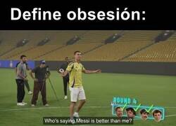 Enlace a No pasa un día sin ese nombre en su cabeza