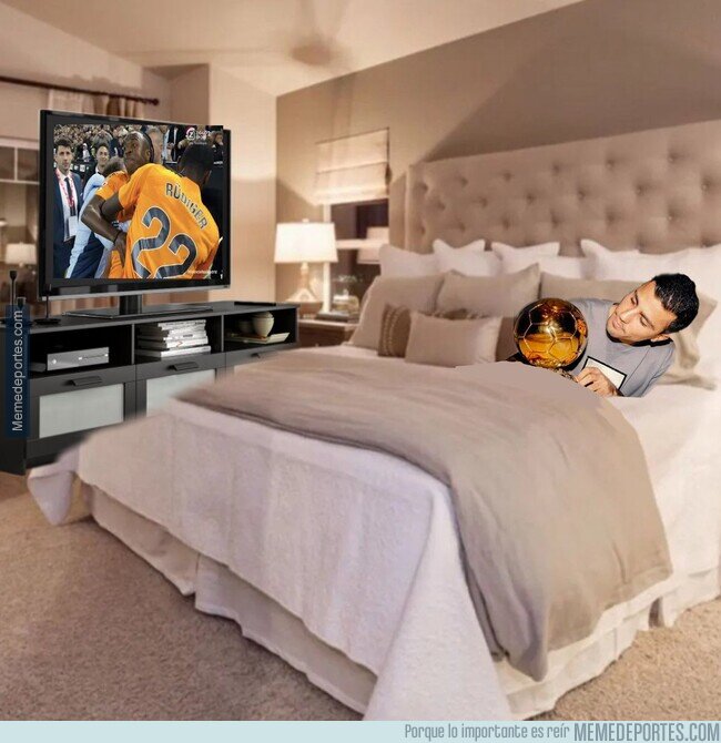 1213871 - Rodrigo está bien tranquilo en casa