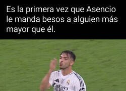 Enlace a No hombre no