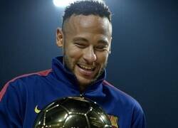 Enlace a Mientras tanto, en otro universo donde el mundo es más justo...