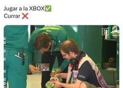 Enlace a De la Rosa echando una XBox