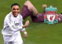 Enlace a Alexander-Arnold le hace el lío al Liverpool
