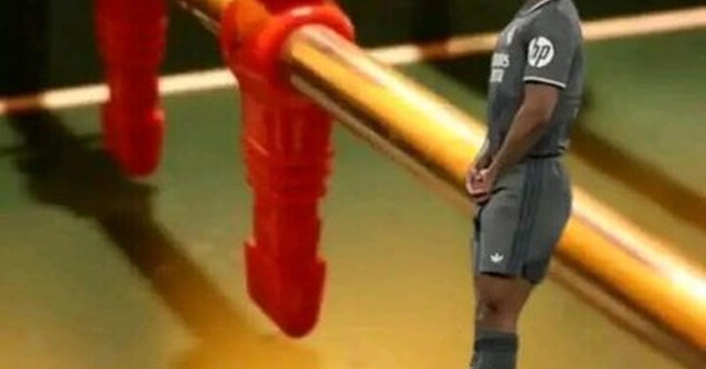 ¿Por qué se puso tan tieso?