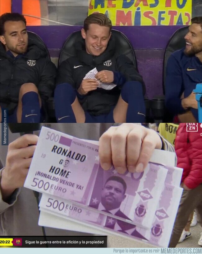 1221157 - De Jong recogió billetes con la cara de Ronaldo