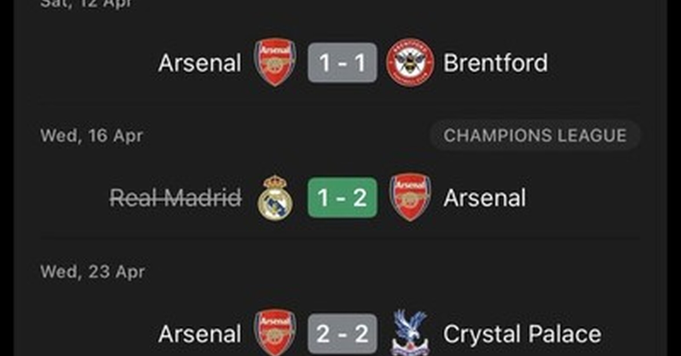 Las últimas 2 victorias del Arsenal. Esto lo han hecho a posta, no me jodas.