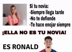 Enlace a Mi novia es Ronald Araujo