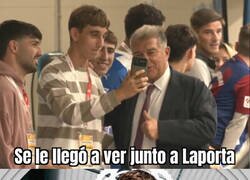 Enlace a Pese a los acercamientos, se fue al otro bando