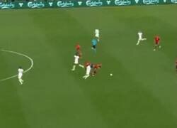 Enlace a Theo Hernández ha descubierto como parar a Lamine Yamal