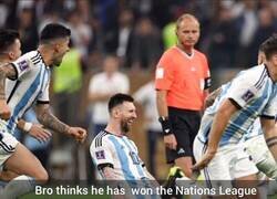 Enlace a Alguien que le baje esos humos